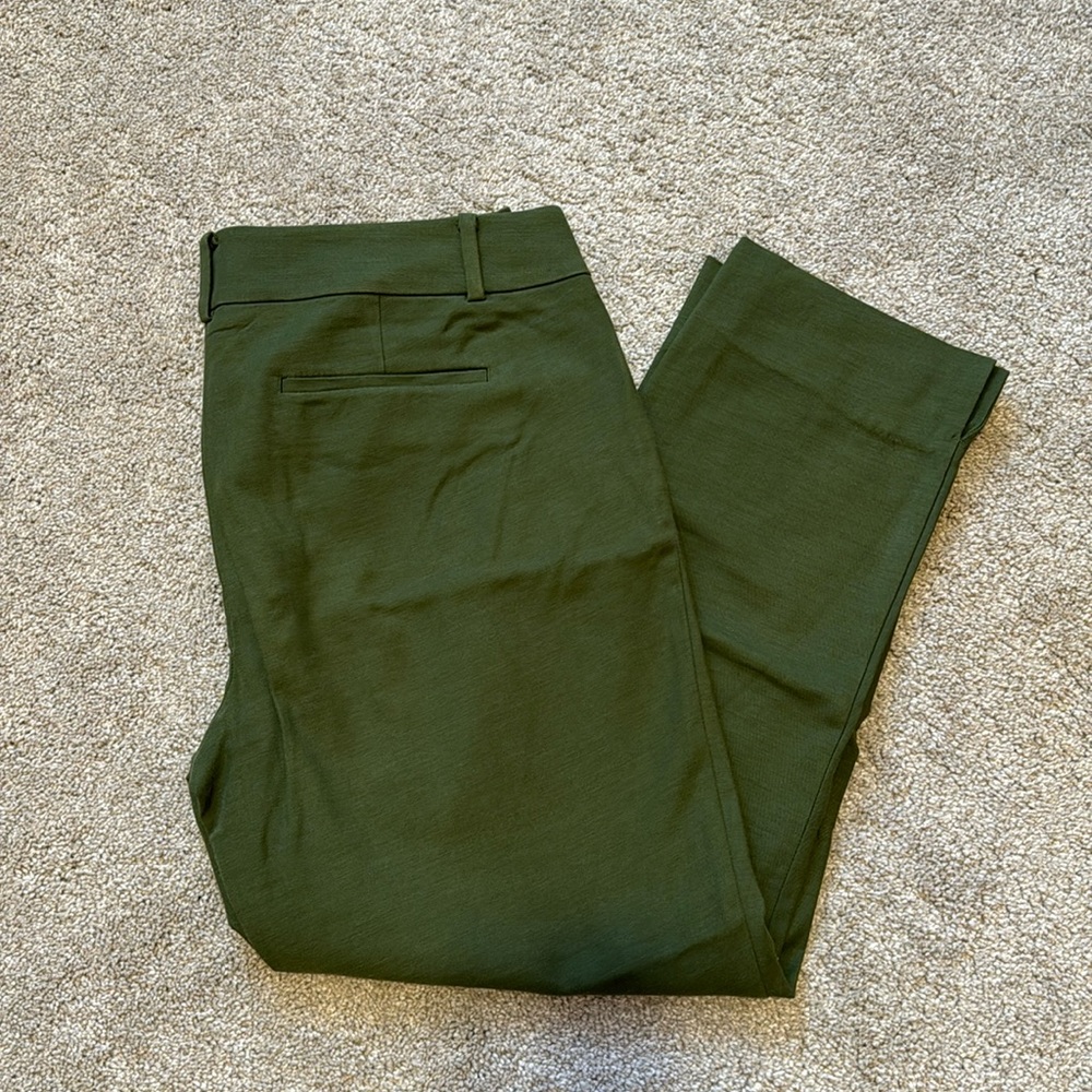 Loft brand Marisa style dress capri.